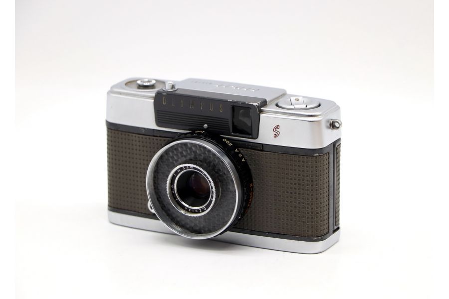 Пленочный фотоаппарат Olympus Pen EES