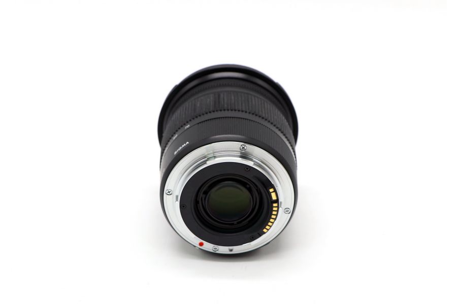 Объектив Sigma AF 17-70mm f/2.8-4 DC MACRO OS HSM Contemporary Canon