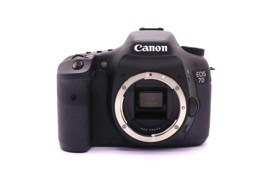 Камера Canon EOS 7D body (пробег 1055 кадров)