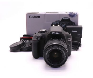 Canon EOS 2000D kit в упаковке (пробег 40 кадров)