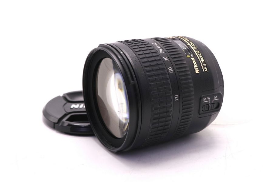 Nikon 18-70mm f3.5-4.5G ED-IF AF-S DX Zoom Nikkor (Thailand)