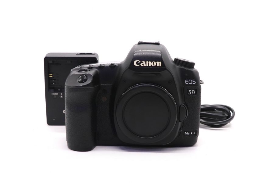 Зеркальный фотоаппарат Canon EOS 5D Mark II body