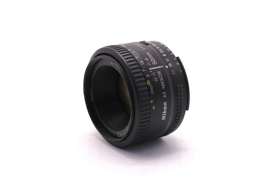 Объектив Nikon 50mm f/1.8D AF Nikkor (China, 2014г.)