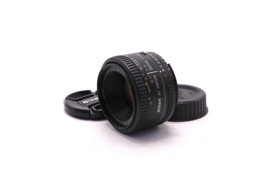 Объектив Nikon 50mm f/1.8D AF Nikkor (China, 2014г.)