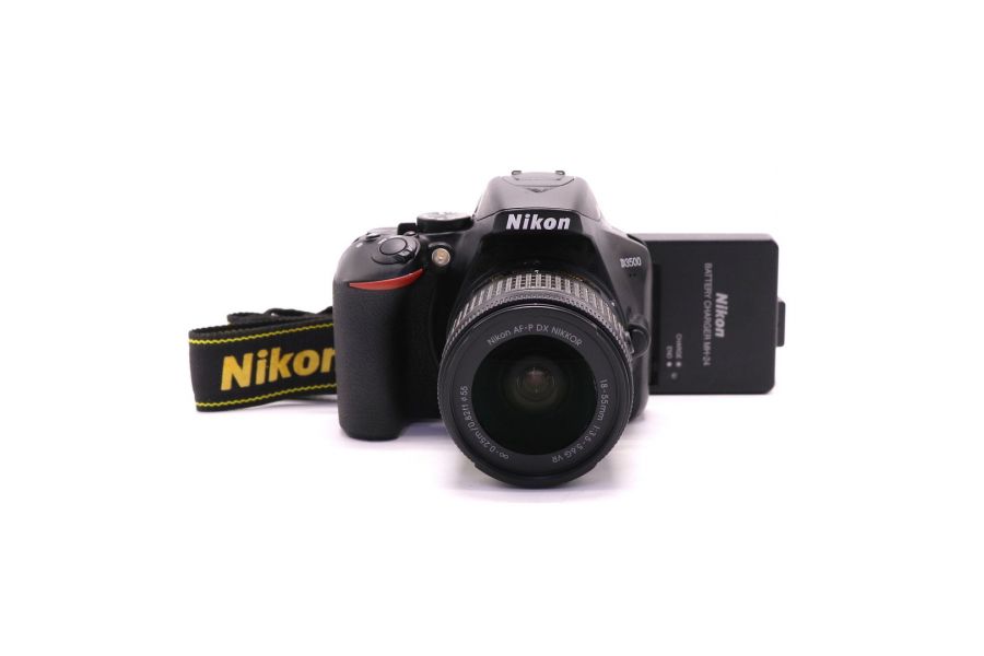 Камера Nikon D3500 kit (пробег 15285 кадров)