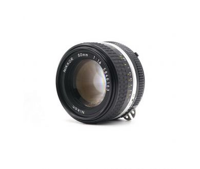 Nikon 50mm f/1.4 Nikkor Japan
