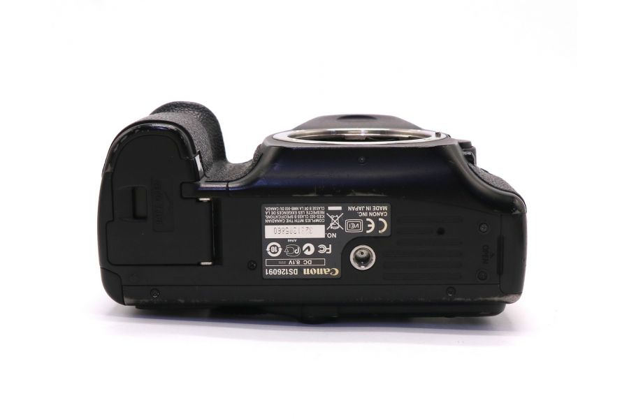 Canon EOS 5D body цифровой зеркальный фотоаппарат