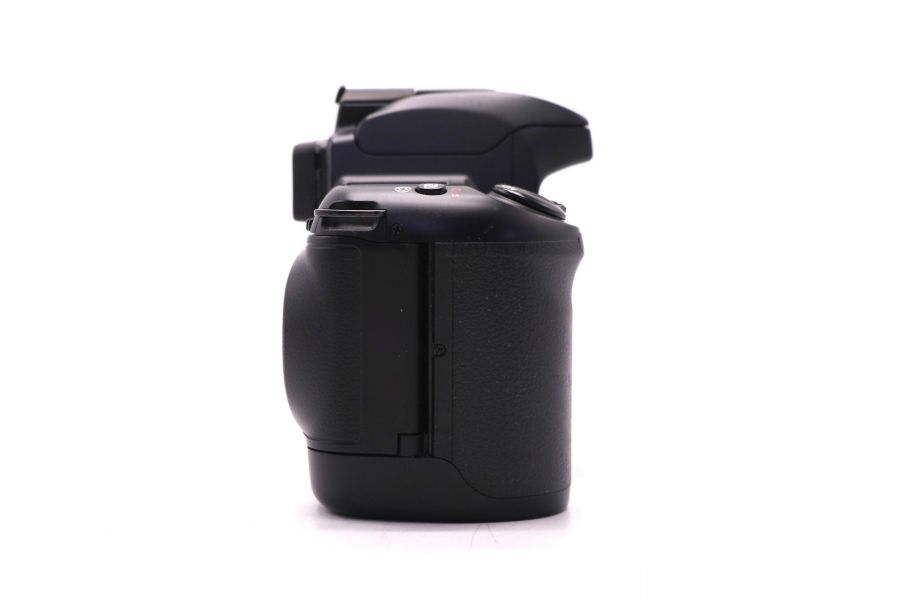 Nikon F65 body неисправный пленочный, зеркальный (Thailand)