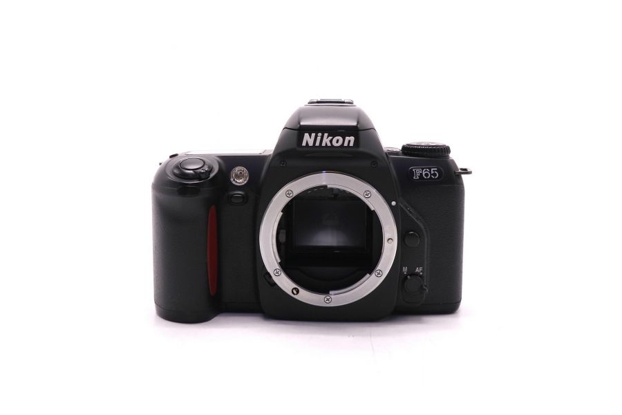 Nikon F65 body неисправный пленочный, зеркальный (Thailand)