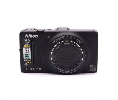 Фотоаппарат компактный Nikon Coolpix S9300
