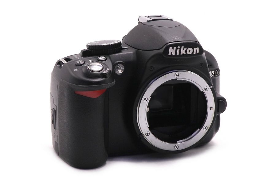 Фотокамера Nikon D3100 body (пробег 10320 кадров)