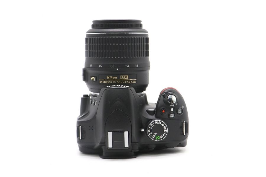 Nikon D3200 kit в упаковке (пробег 5 кадров)