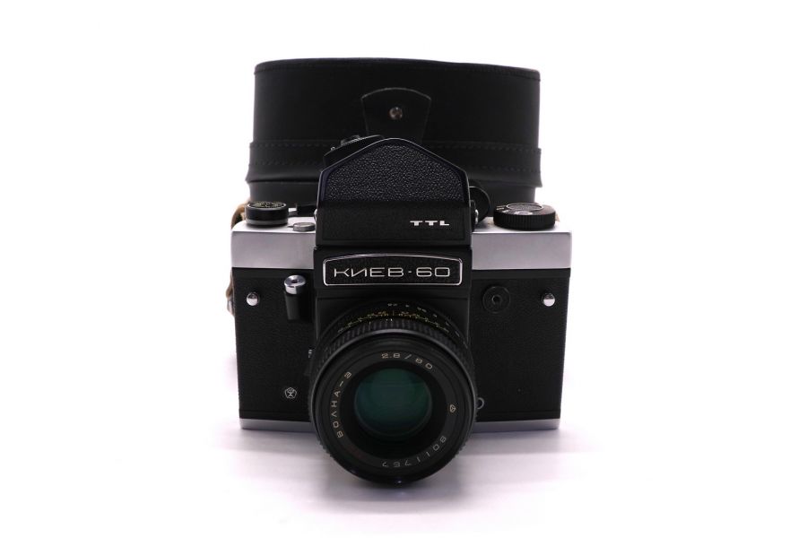 Фотокамера зеркальная Киев 60 + Волна-3 (СССР)