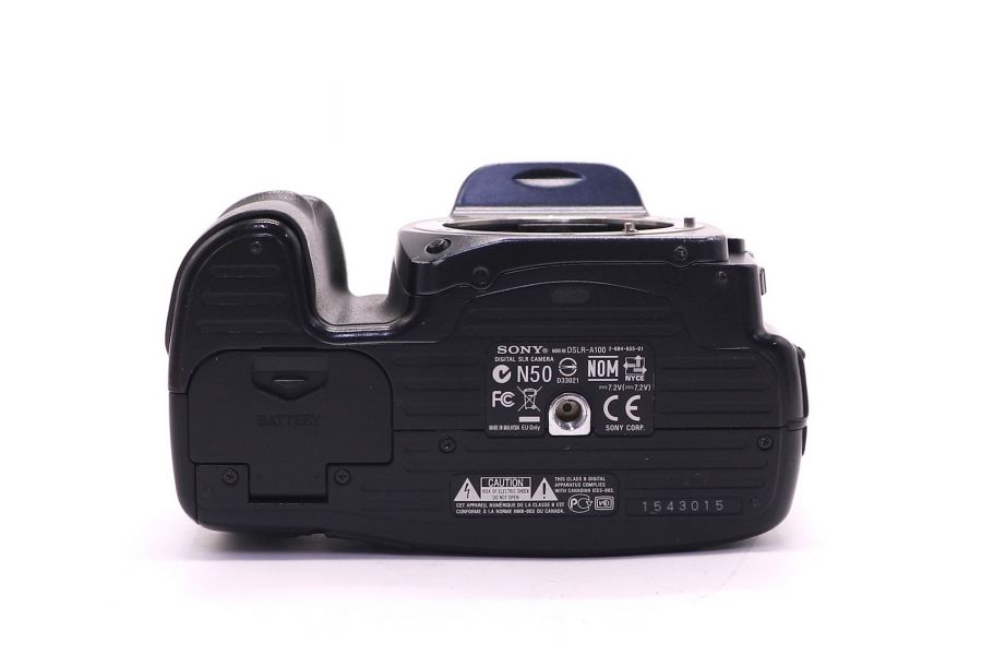 Sony Alpha DSLR-A100 body