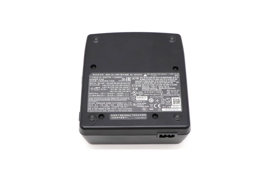 Зарядное устройство Sony ACC-L1BP оригинал