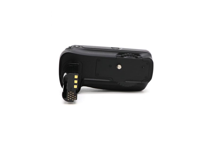 Прочная, легкая батарейная ручка Nikon MB-D200 