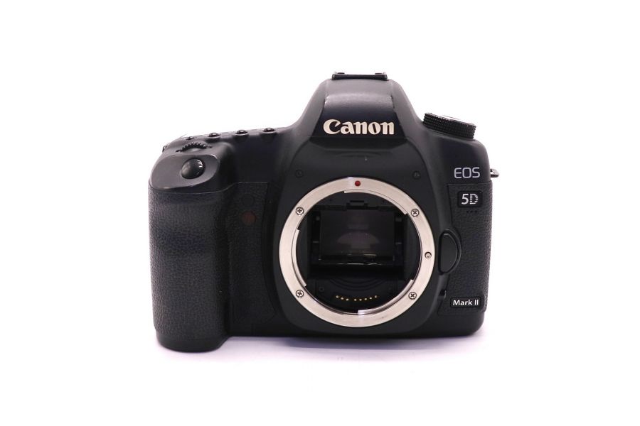 Canon EOS 5D Mark II body (пробег 72000 кадров)