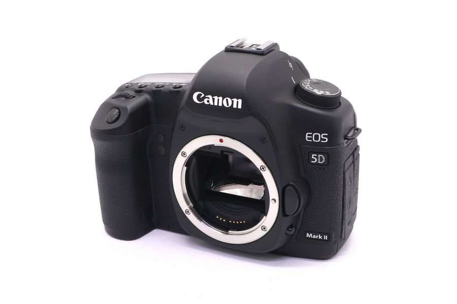 Canon EOS 5D Mark II body в упаковке (пробег 5660 кадров)