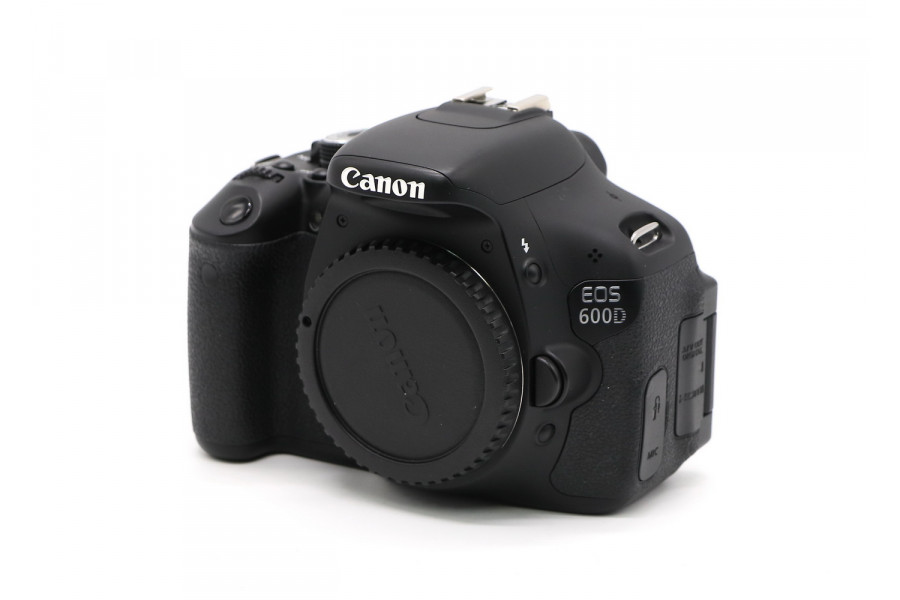 Canon EOS 600D body в упаковке (пробег 25250 кадров)