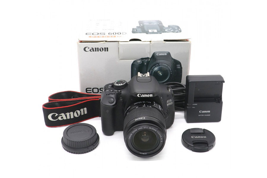 Canon EOS 600D kit в упаковке (пробег 8010 кадров)