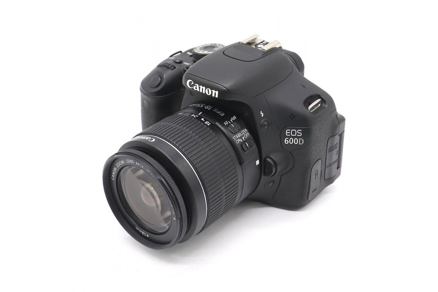 Canon EOS 600D kit в упаковке (пробег 8010 кадров)