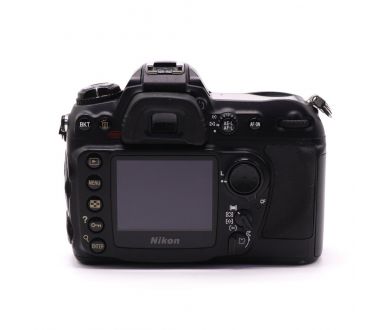Nikon D200 body в упаковке (пробег 32730 кадров)