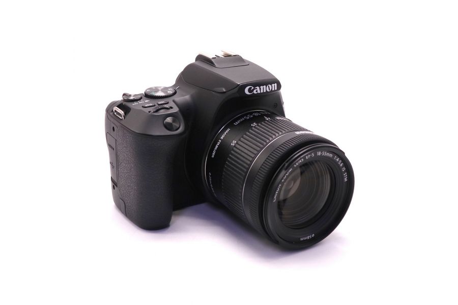 Canon EOS 250D kit в упаковке (пробег 11000 кадров)