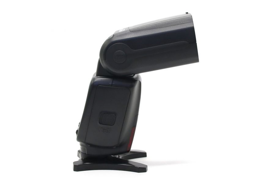 Фотовспышка Canon Speedlite 600EX-RT в упаковке