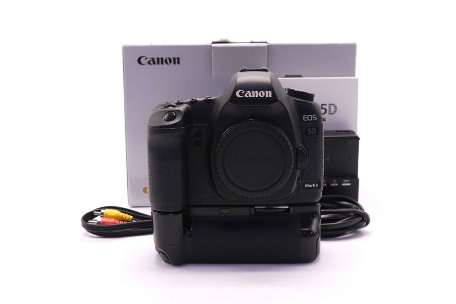 Canon EOS 5D Mark II body в упаковке (пробег 54000 кадров)
