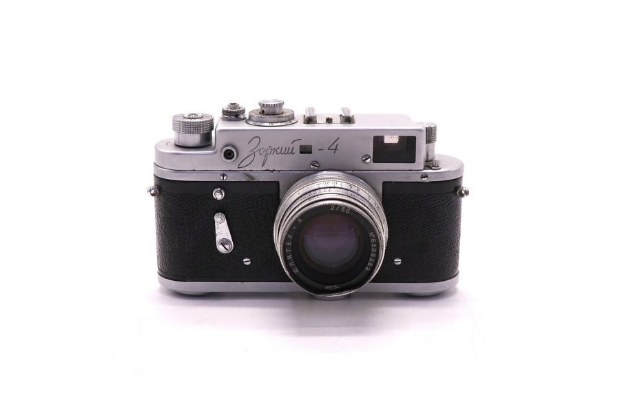 Советская камера Зоркий-4 с объективом Юпитер-8