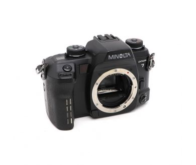 Фотоаппарат Minolta Dynax 7 body неисправный
