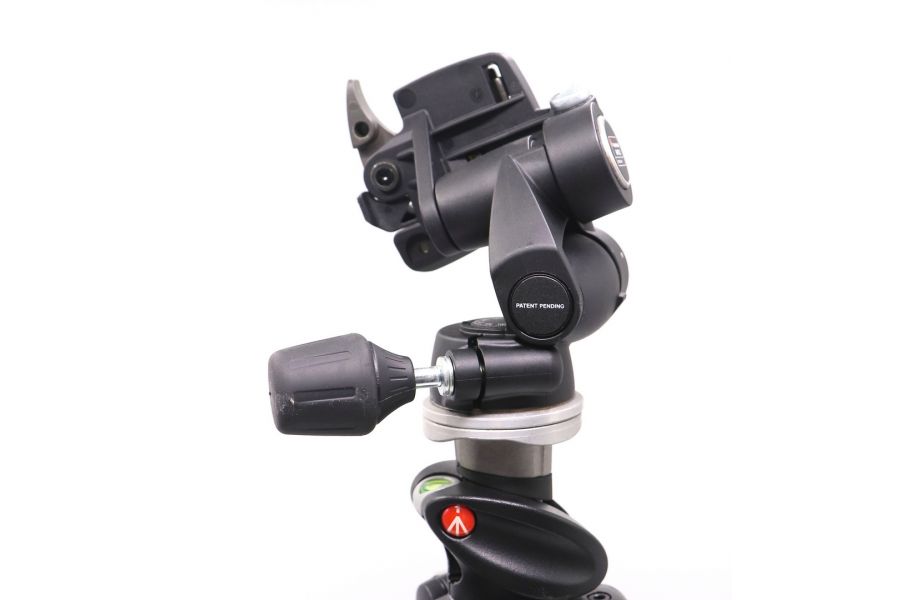 Штатив Manfrotto 055XPROB + голова Manfrotto 804RC2