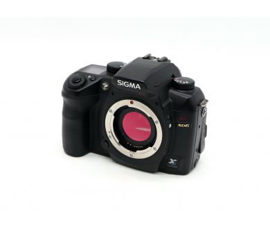 Цифровой зеркальный фотоаппарат Sigma SD15 body