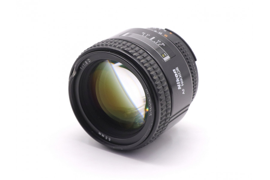 Объектив светосильный Nikon 85mm f/1.8D AF Nikkor