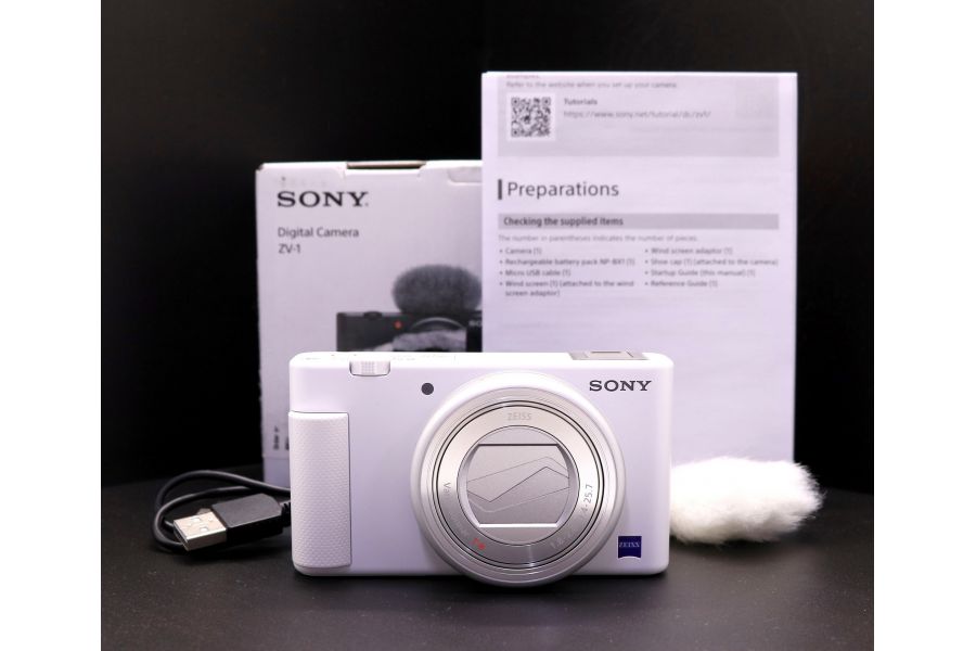 Sony ZV-1 в упаковке