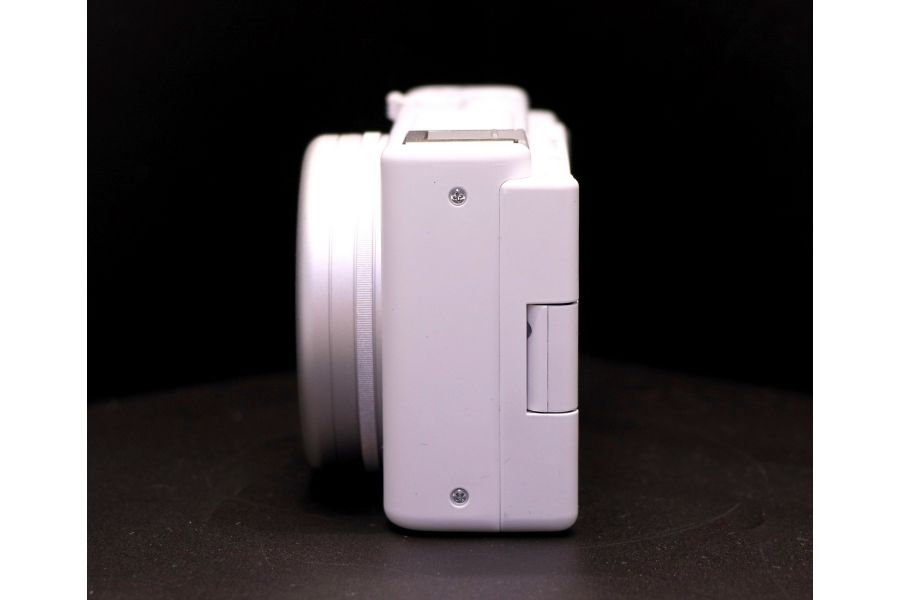 Sony ZV-1 в упаковке