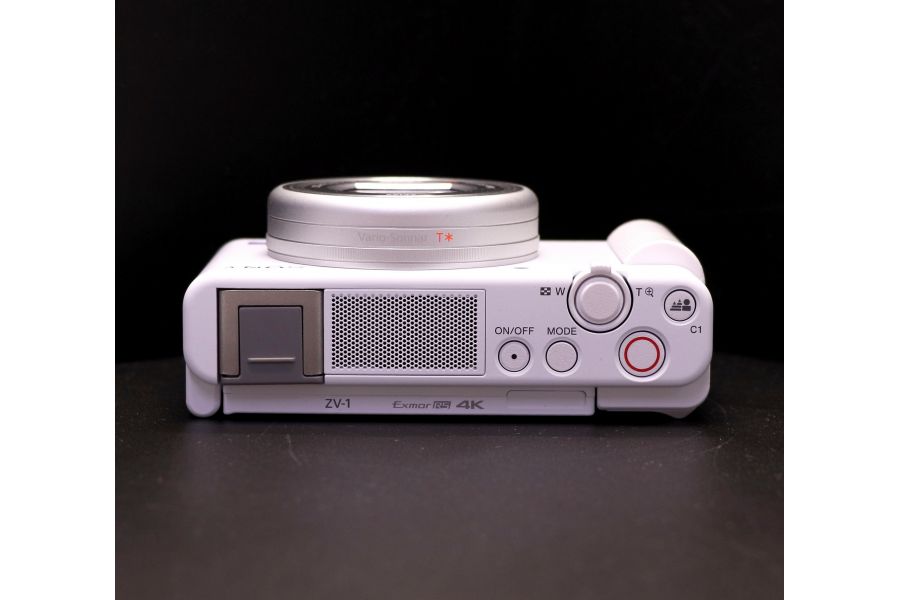 Sony ZV-1 в упаковке