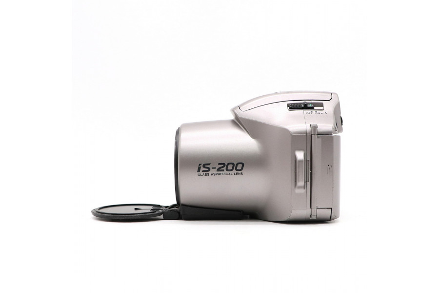 Зеркальный плёночный фотоаппарат Olympus IS-200