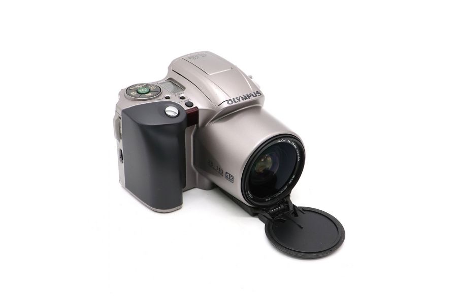 Зеркальный плёночный фотоаппарат Olympus IS-200