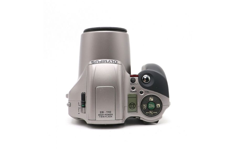 Зеркальный плёночный фотоаппарат Olympus IS-200