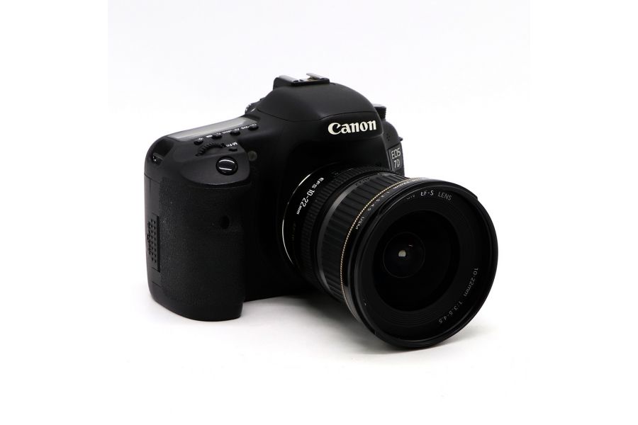 Canon EOS 7D kit EF-S 10-22mm f/3.5-4.5 USM