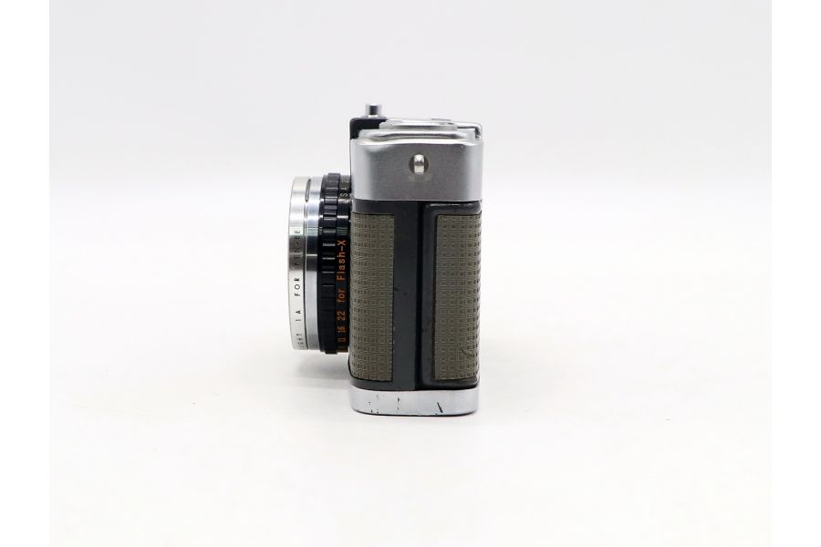 Шкальный пленочный фотоаппарат Olympus-Pen EE