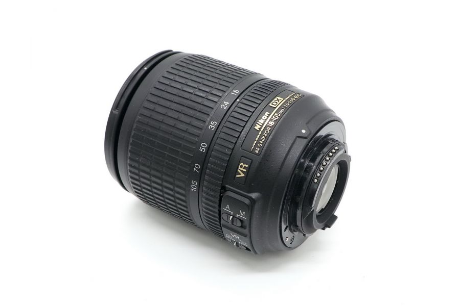 Nikon 18-105mm f/3.5-5.6G AF-S ED DX VR Nikkor неисправен