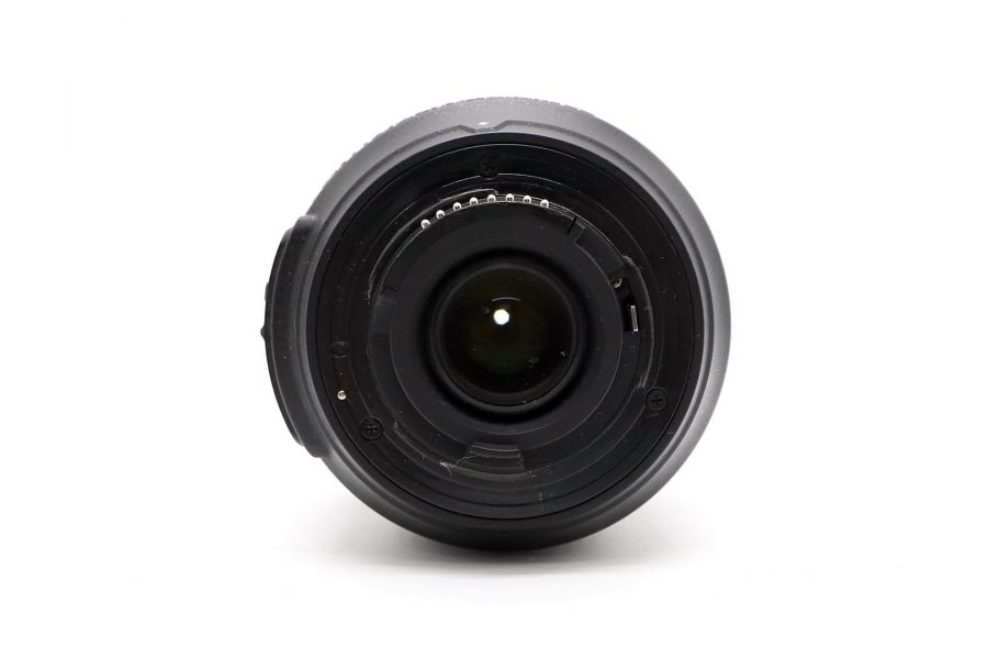 Nikon 18-105mm f/3.5-5.6G AF-S ED DX VR Nikkor неисправен