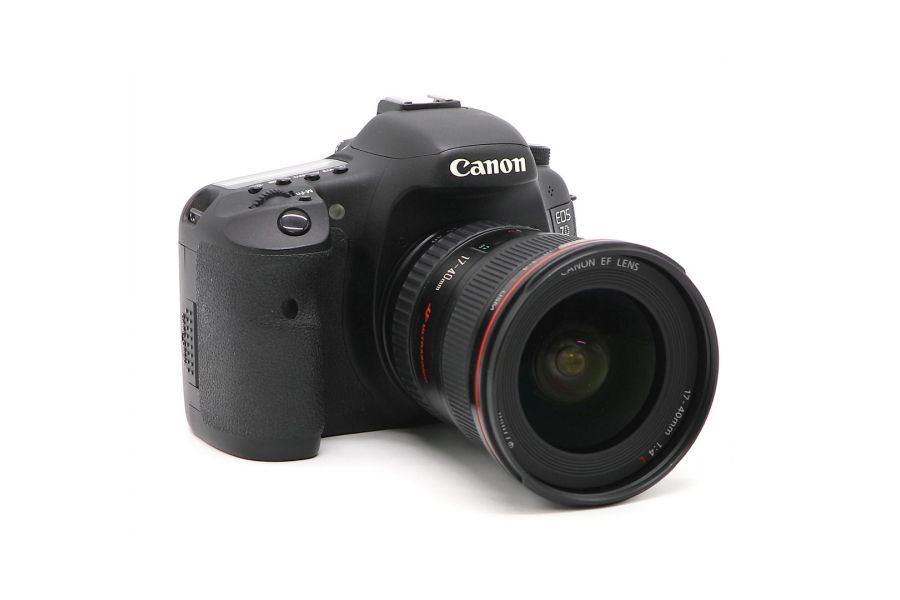 Canon EOS 7D kit EF 17-40mm f/4L USM