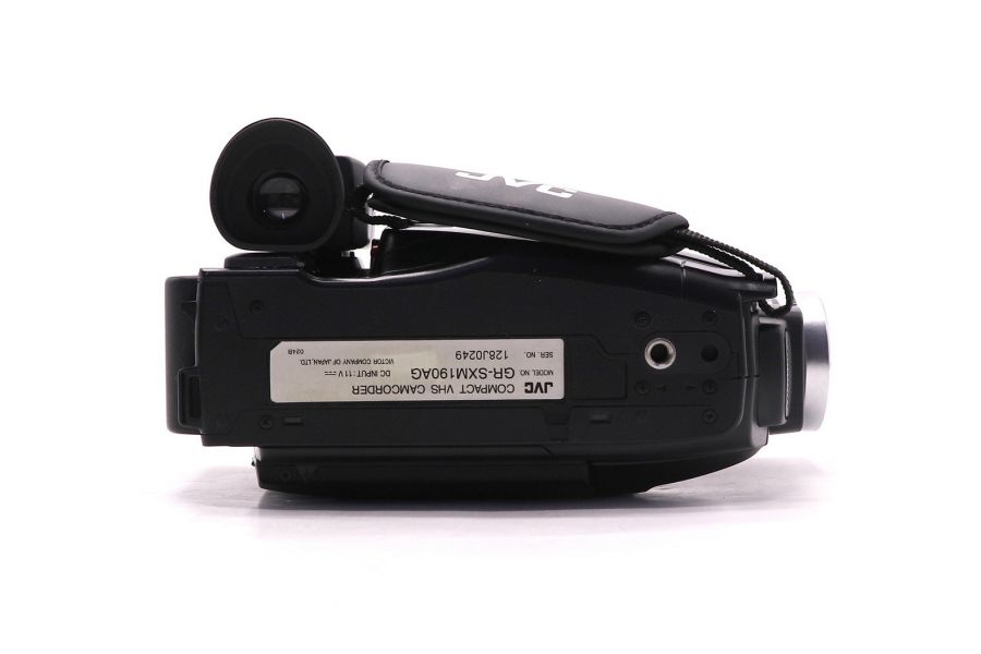 Компактная видеокамера формата VHS JVC GR-SXM195AS