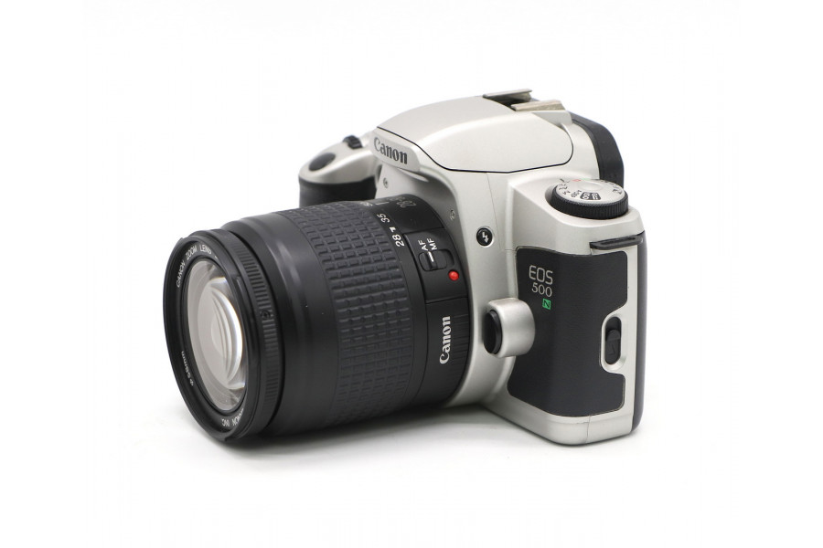 Зеркальный фотоаппарат Canon EOS 500N kit
