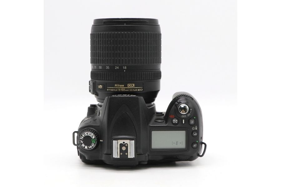 Nikon D90 kit 18-105mm f/3.5-5.6G AF-S ED DX VR Nikkor