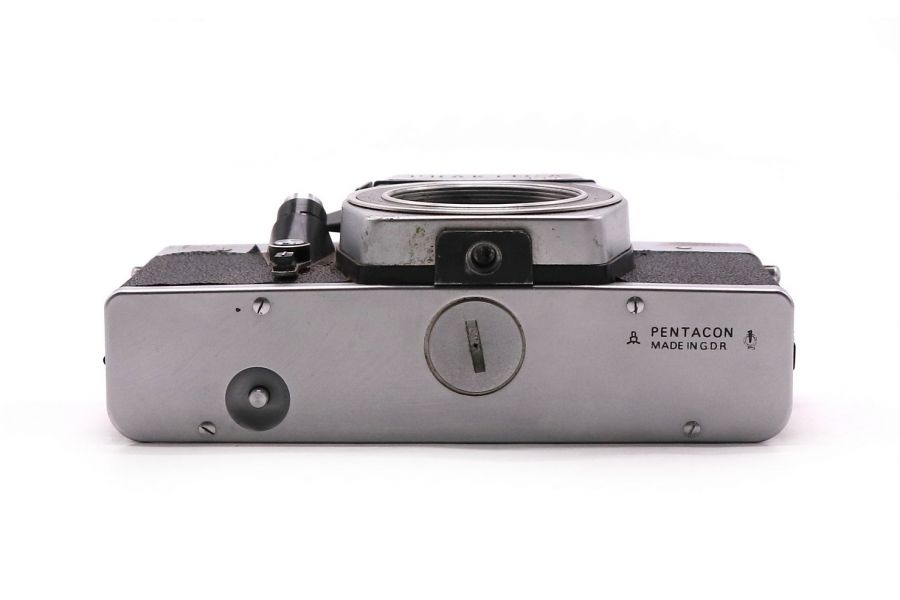 Зеркальный фотоаппарат Praktica LTL body