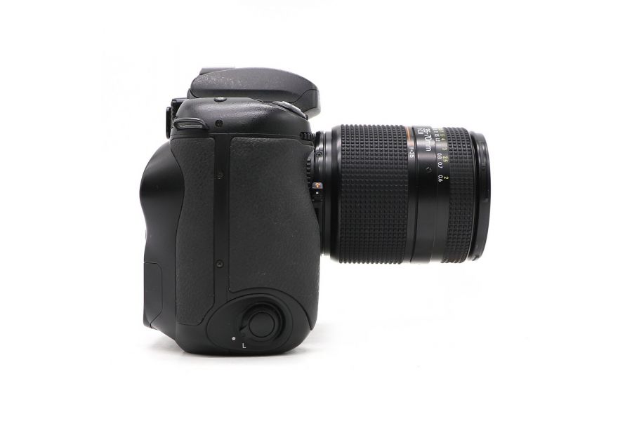 Fujifilm FinePix S3 Pro kit 35-70mm f/2.8 AF Nikkor